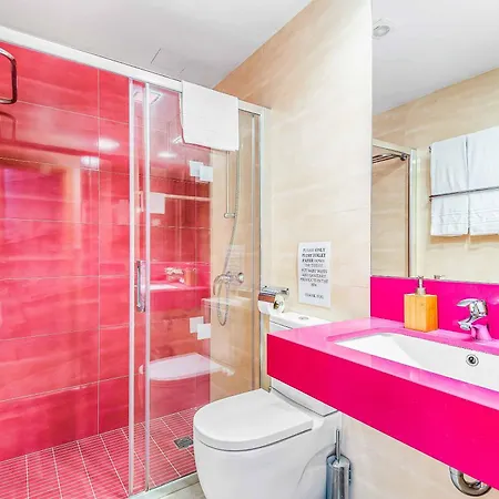 Betty Cala'N Blanes (Menorca)